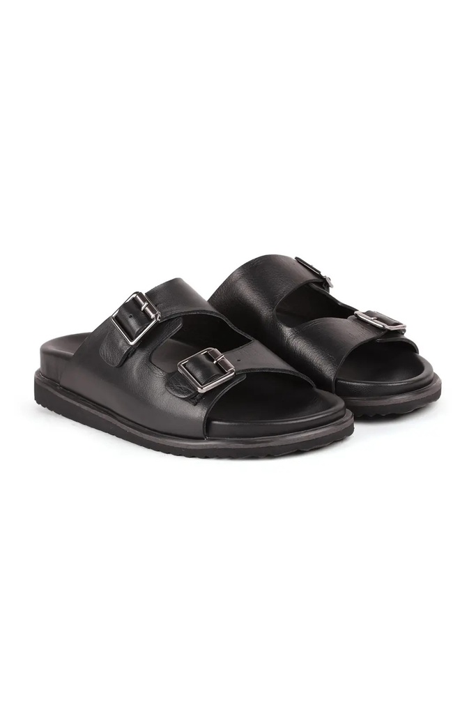 L15.8010 Black
