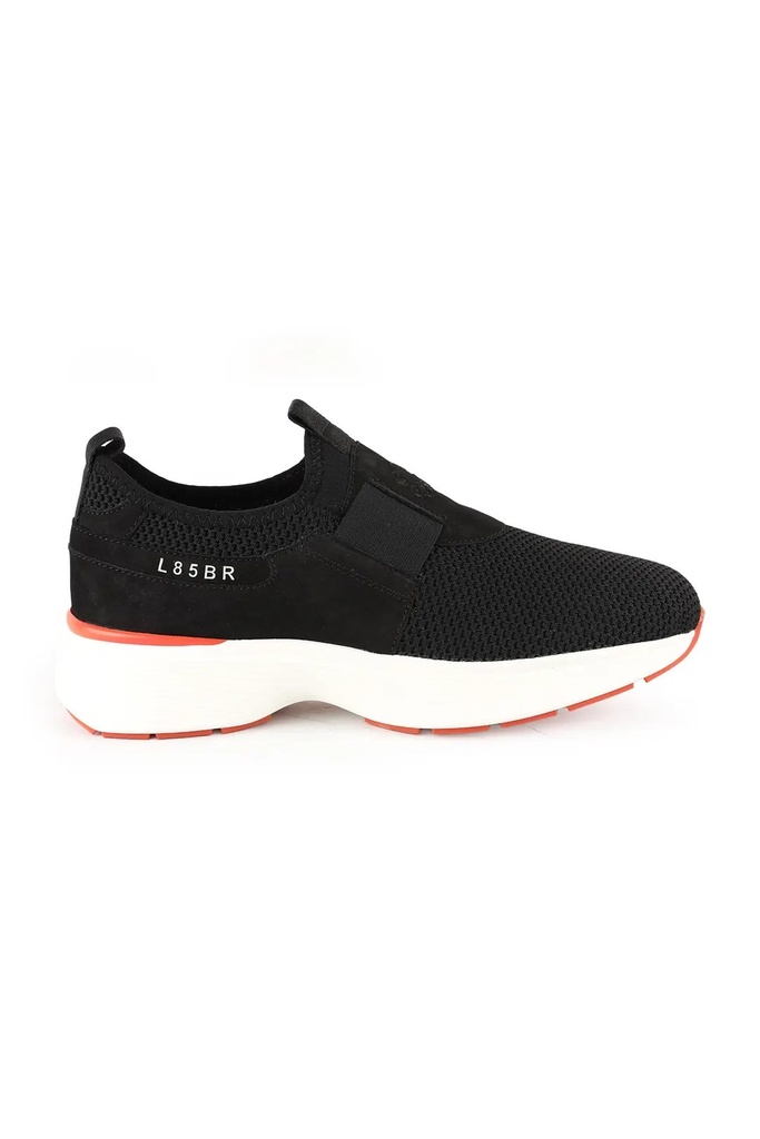 L5916 Black