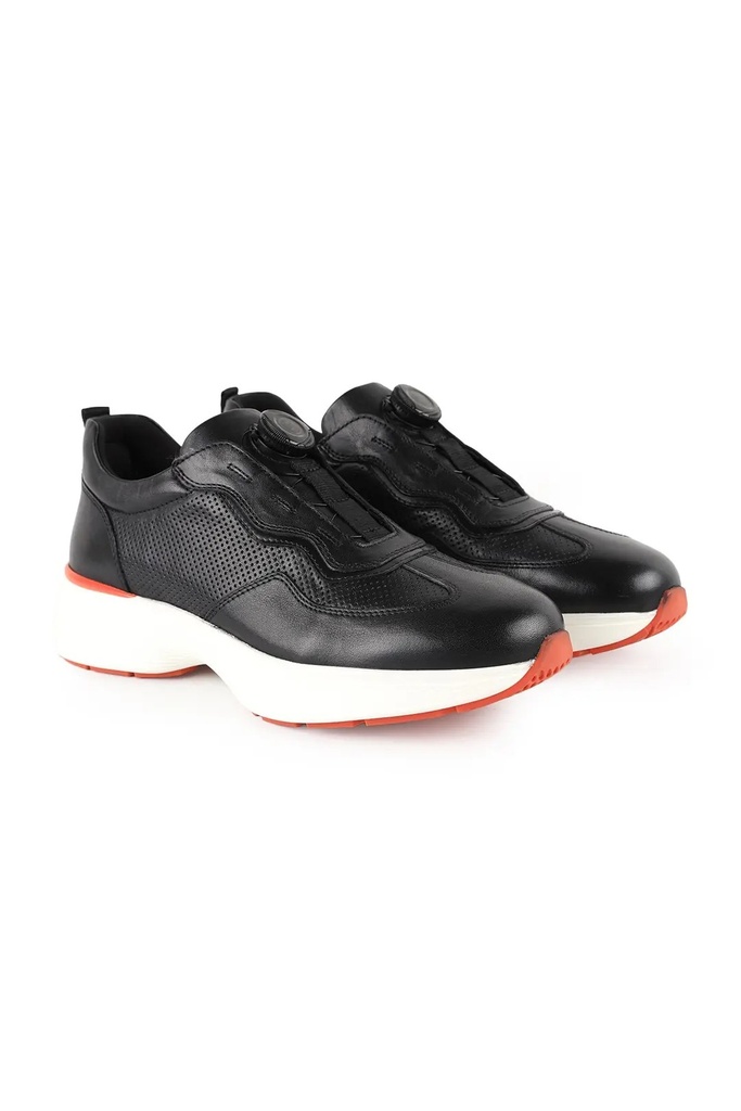 L5939 Black