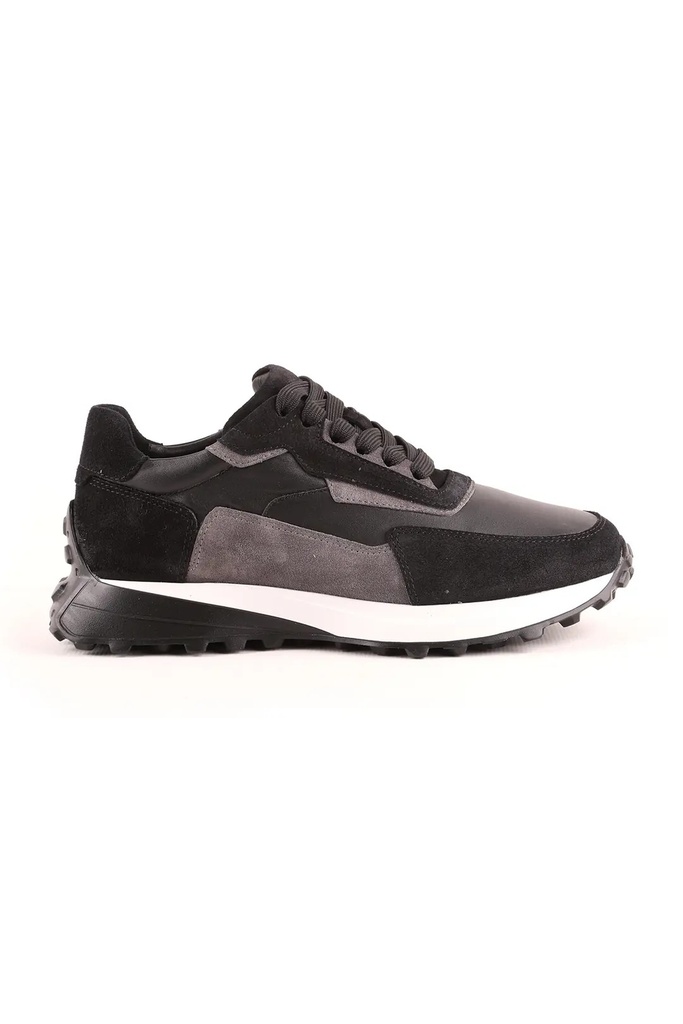 L5246 Black