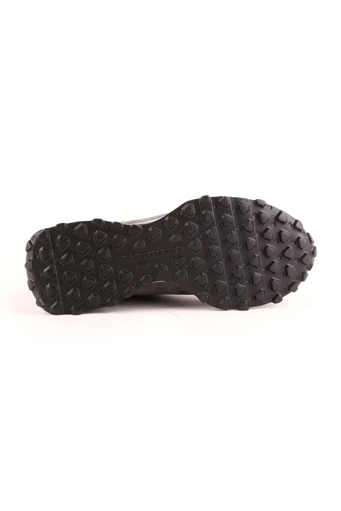 L5246 Black