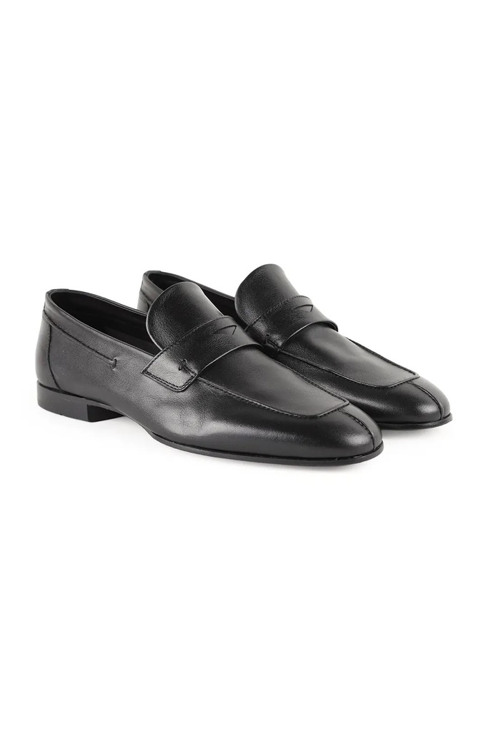 L5608 Black