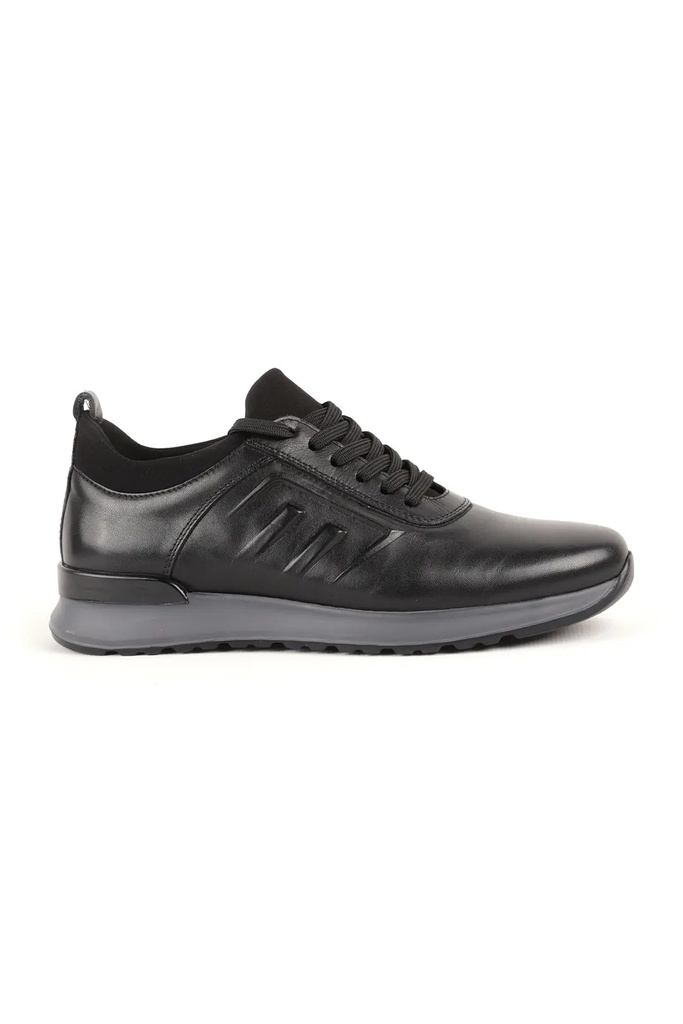 L4195 Black